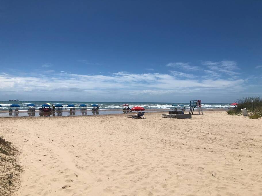 2 Bed 2 Bath 1St Fl Condo By Beach W Washer Dryer South Padre Island Dış mekan fotoğraf